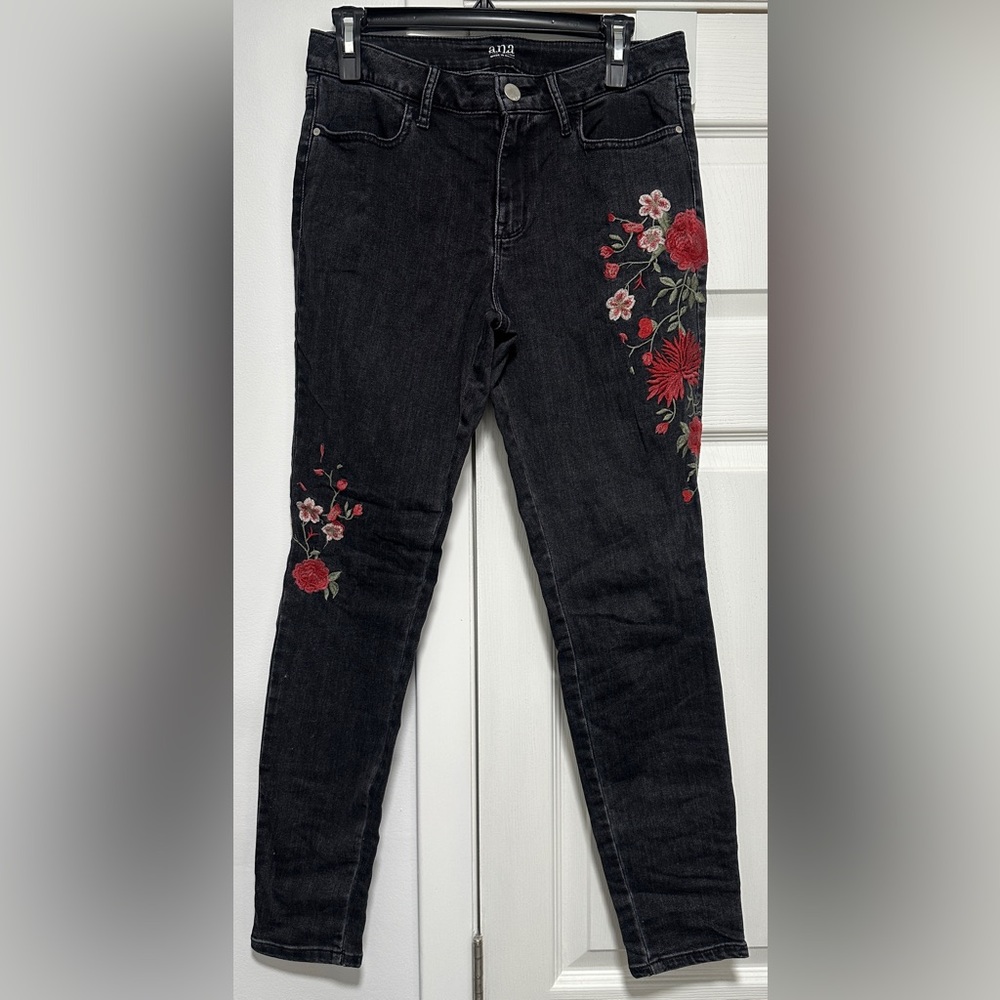 a.n.a Black Jeans with Red Floral Embroidery